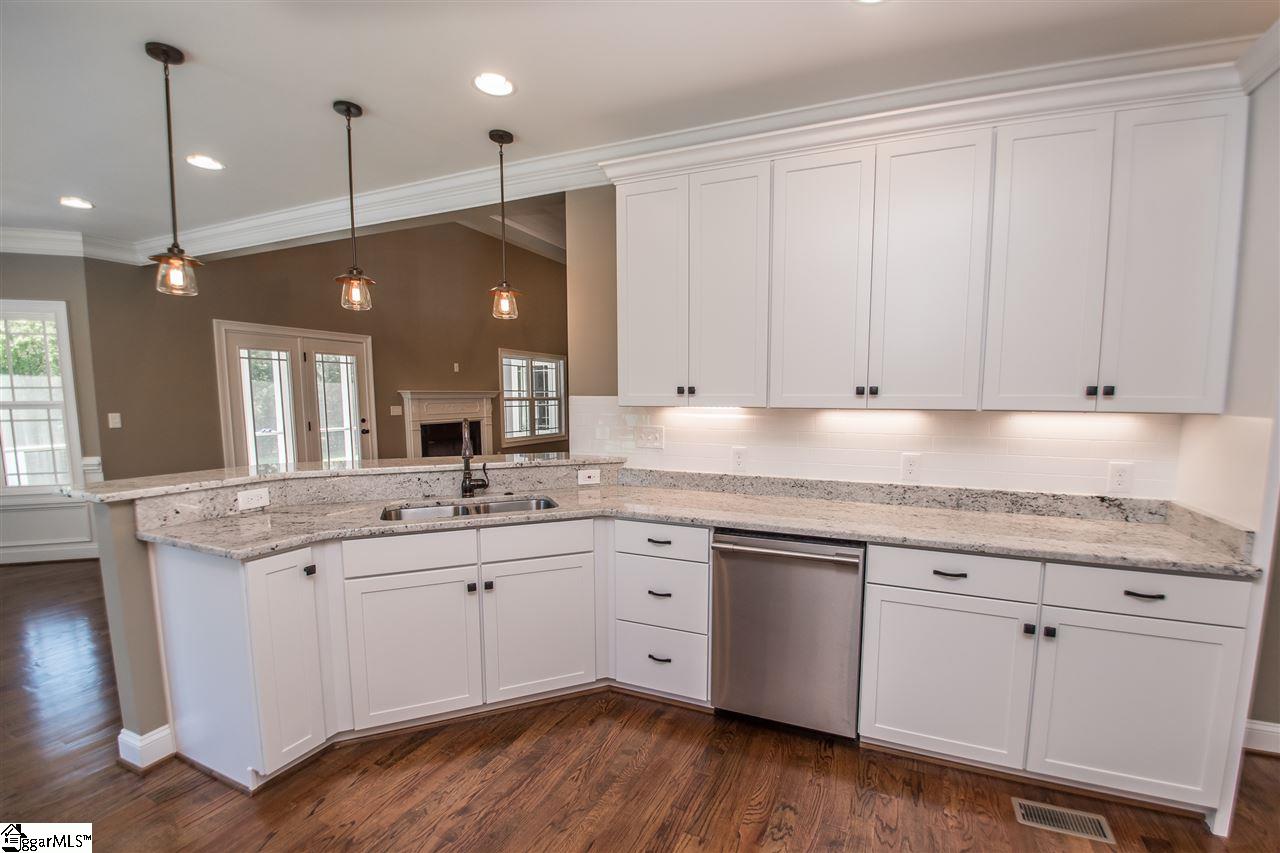 534 Carolee Way Greer, SC 29651 - Photo 15 of 36 Gallery Image 15