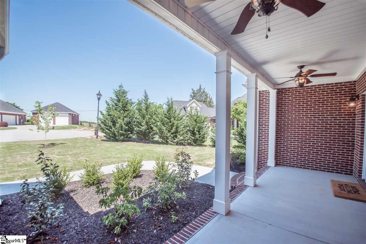 534 Carolee Way Greer, SC 29651 - Photo 3 of 36 Gallery Image 3