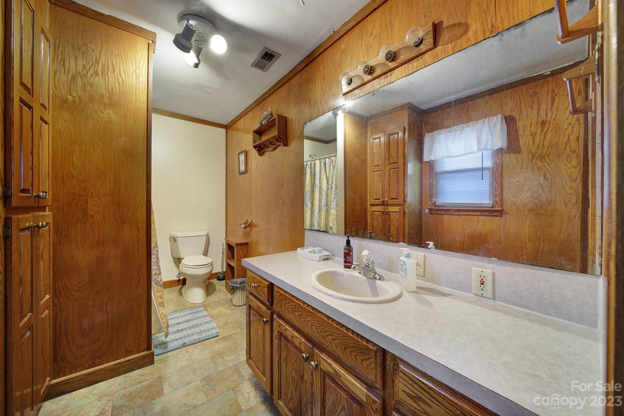 149 Sleepy Hollow Road Fort Mill, SC 29715 - Photo 13 of 28 Gallery Image 13