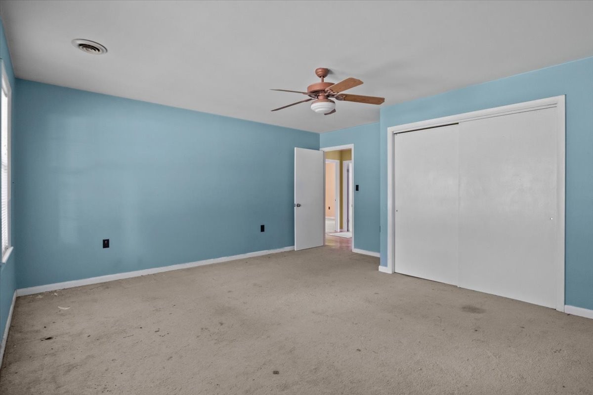 7158 Bahne Road Fairview, TN 37062 - Photo 16 of 37 a view of room with a ceiling fan