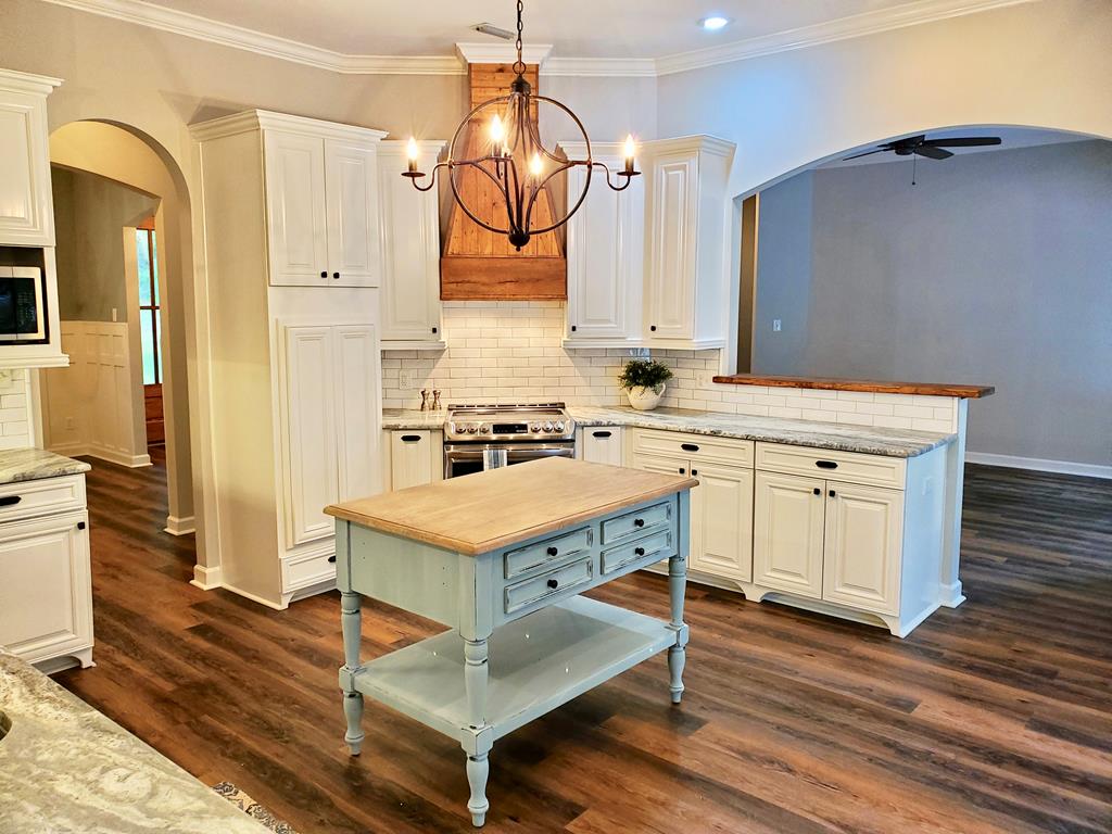 4613 Ridgeview Circle Valdosta, GA 31602 - Photo 1 of 42 Gallery Image 1