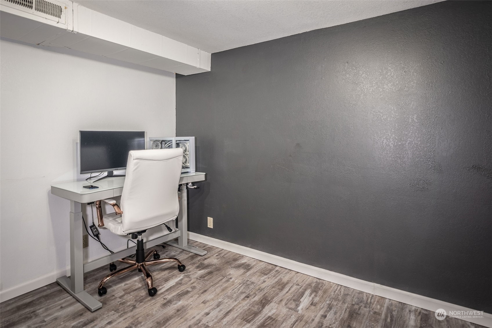4328 Kelly Road Bremerton, WA 98312 - Photo 24 of 28 Gallery Image 24