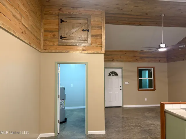 $196,000 | 1016 L A Brister Road, Summit, MS 39666