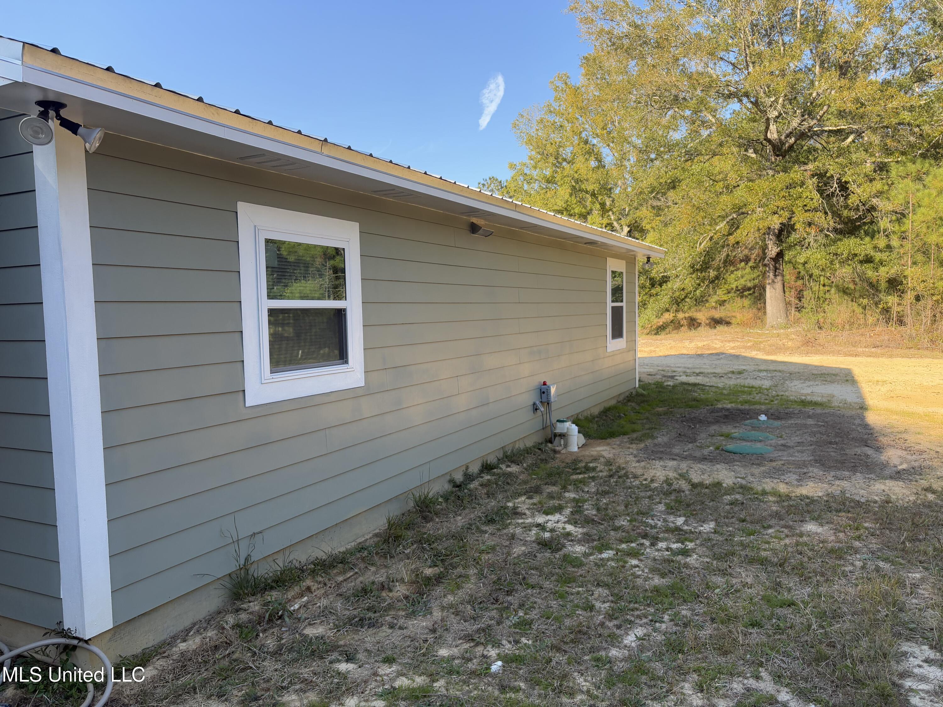 1016 L A Brister Road Summit, MS 39666 - Photo 16 of 21 IMG_1052