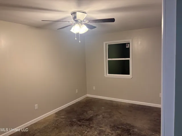 $196,000 | 1016 L A Brister Road, Summit, MS 39666