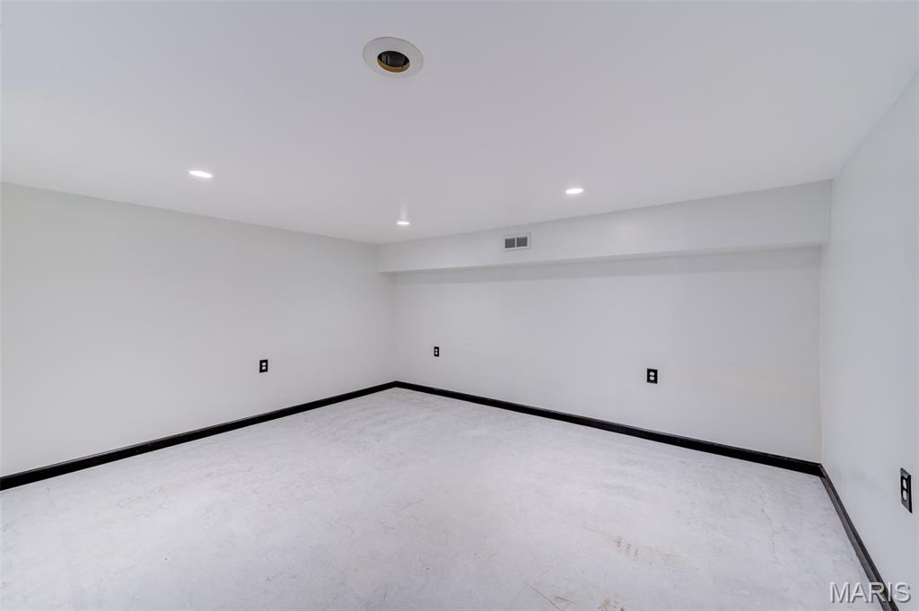 343 Turfwood Drive Ballwin, MO 63021 - Photo 46 of 67