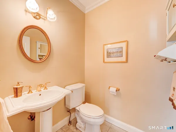 $850,000 | 61 Westview Terrace, Farmington, CT 06085