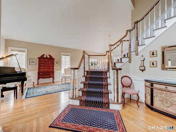 $850,000 | 61 Westview Terrace, Farmington, CT 06085