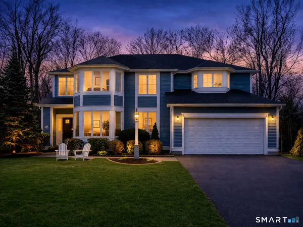 $850,000 | 61 Westview Terrace, Farmington, CT 06085