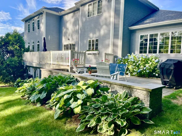 $850,000 | 61 Westview Terrace, Farmington, CT 06085