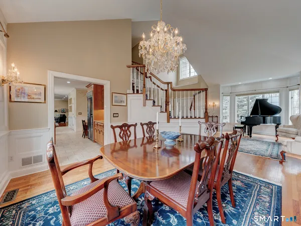 $850,000 | 61 Westview Terrace, Farmington, CT 06085
