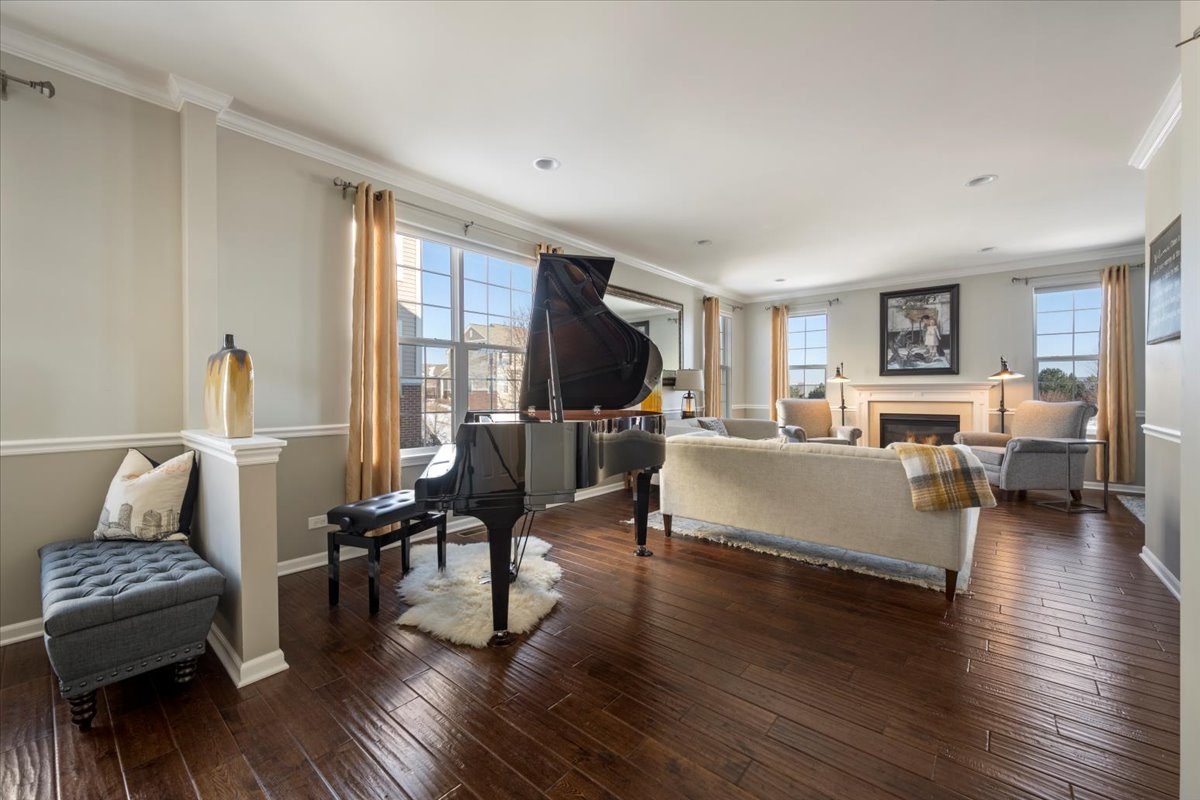 2939 Church Road Aurora, IL 60502 - Photo 21 of 31