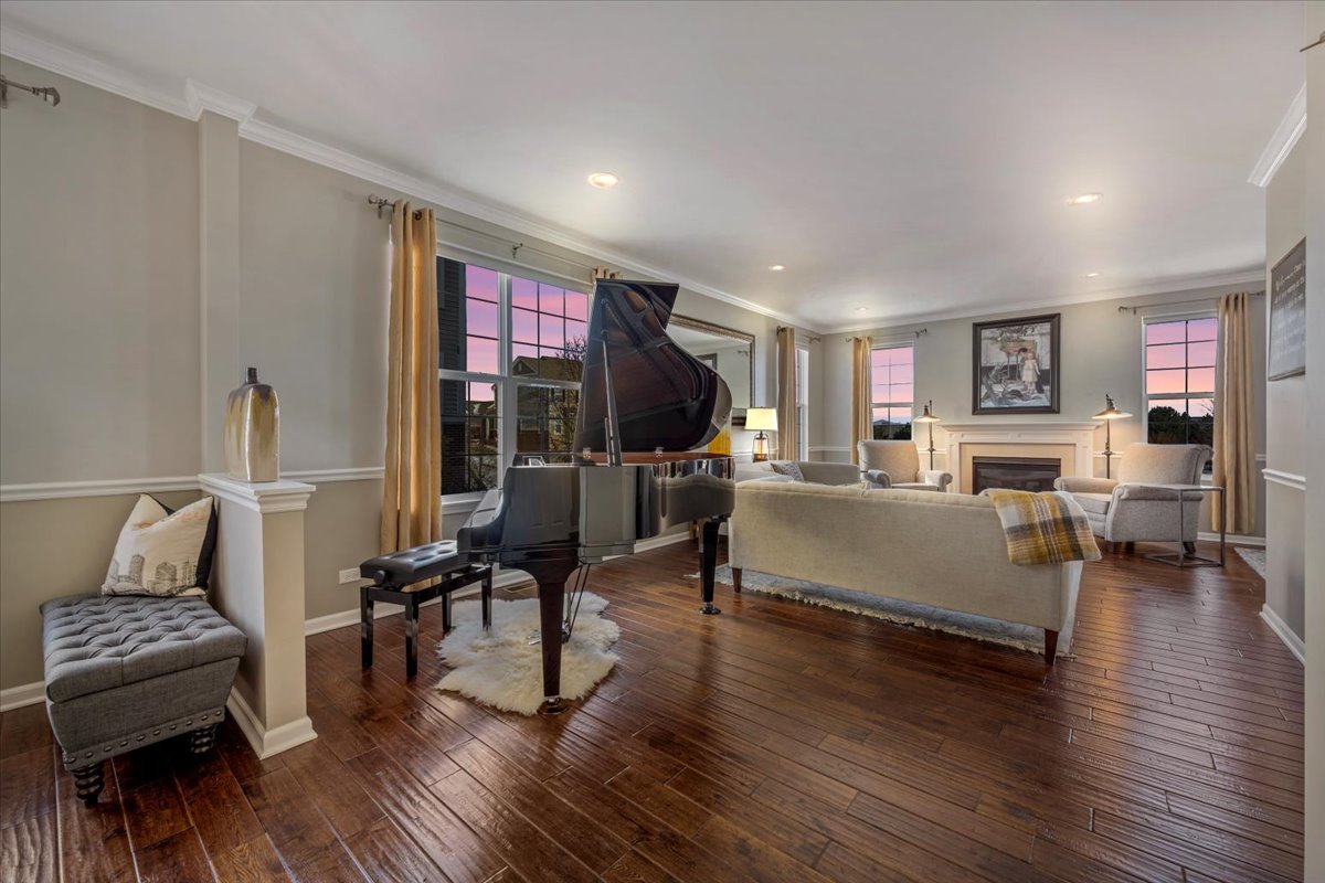 2939 Church Road Aurora, IL 60502 - Photo 22 of 31