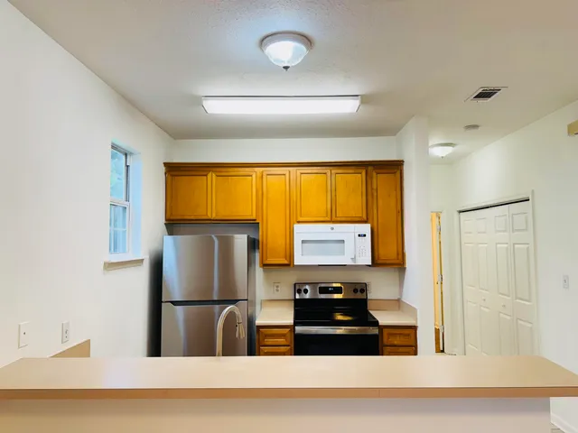 $1,600 | 924 Ashburn Drive, Unit 1, Tallahassee, FL 32301
