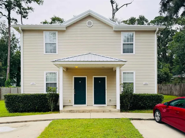 $1,600 | 924 Ashburn Drive, Unit 1, Tallahassee, FL 32301