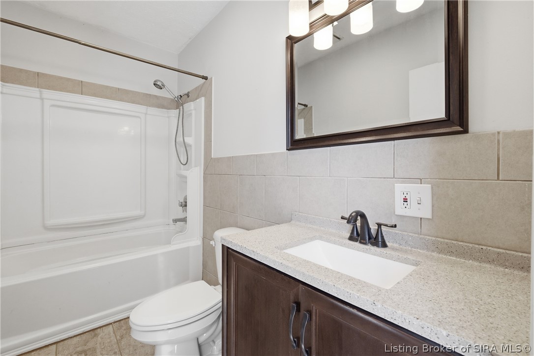 9175 Walnut Street Georgetown, IN 47122 - Photo 22 of 40