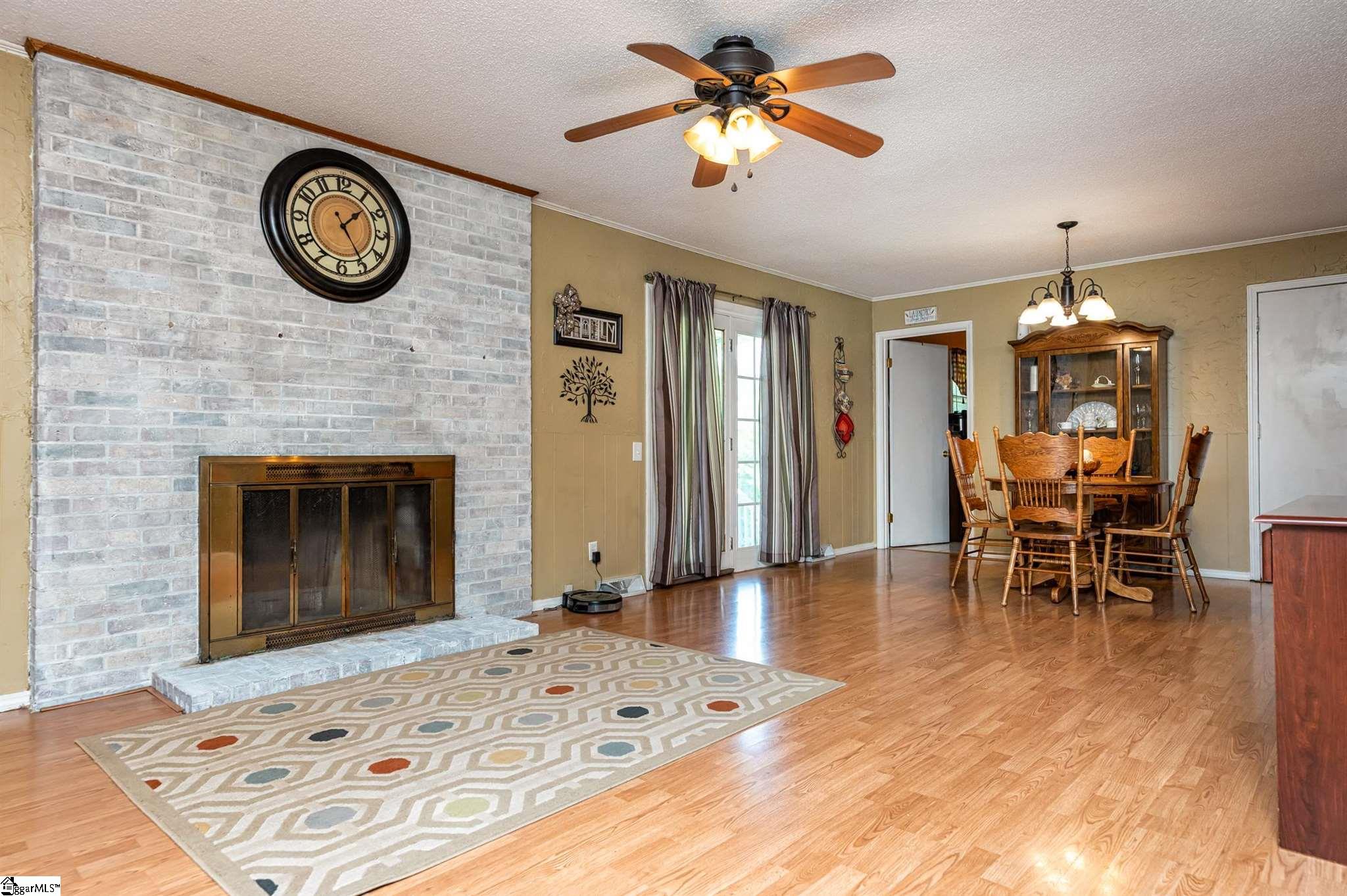 196 Ossie Hayes Road Pickens, SC 29671 - Photo 16 of 25