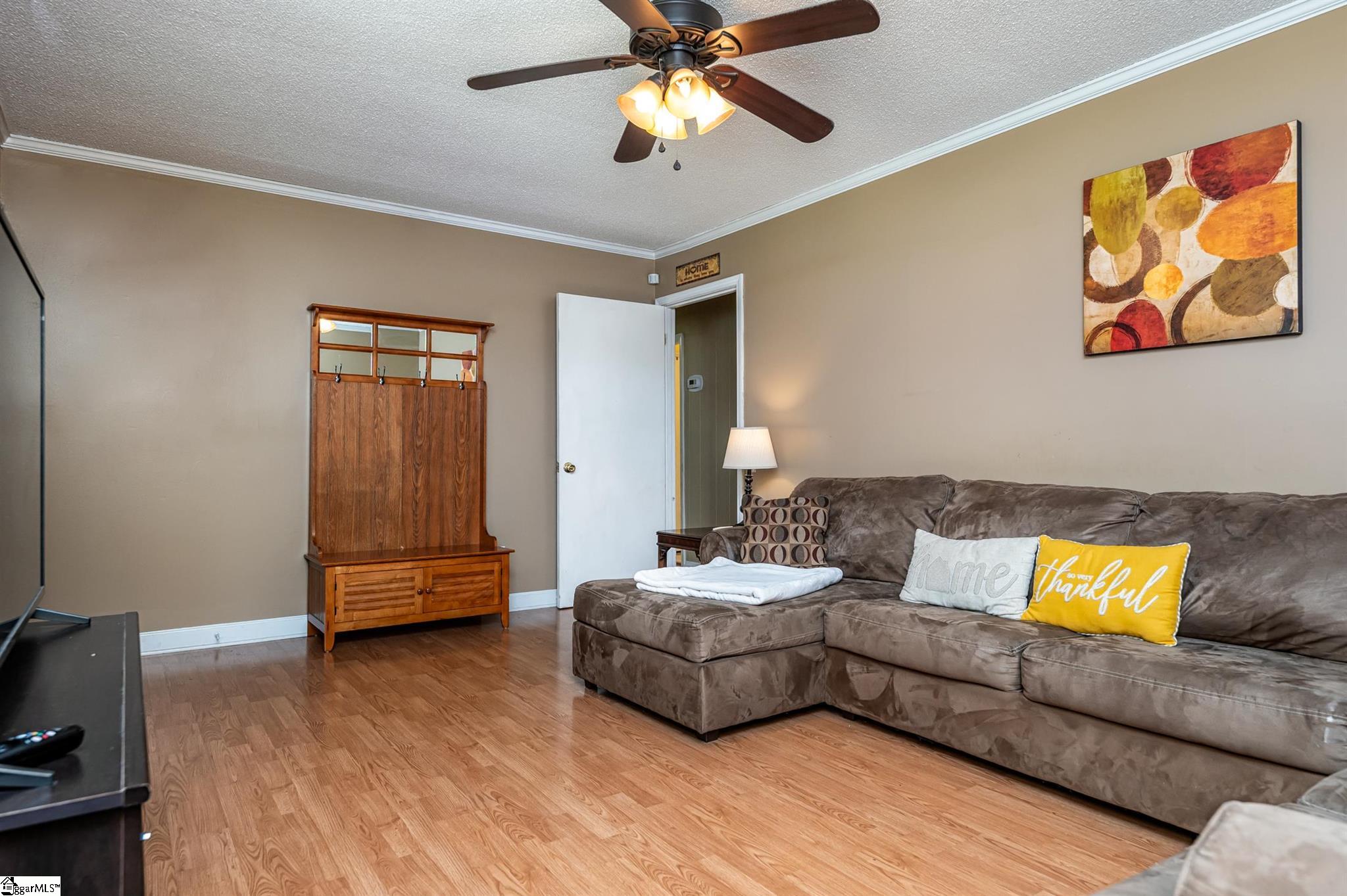 196 Ossie Hayes Road Pickens, SC 29671 - Photo 6 of 25