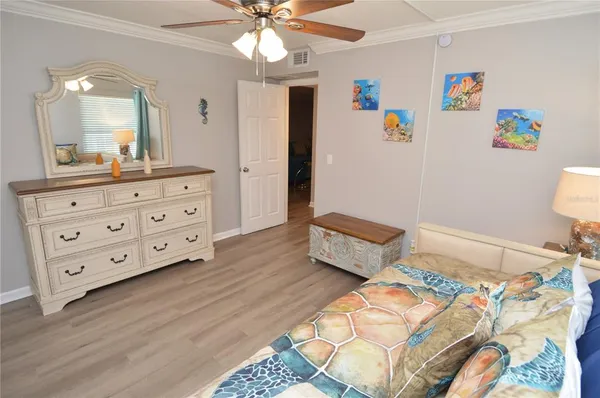 $4,500 | 4908 38th Way South, Unit 501, St. Petersburg, FL 33711