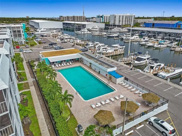 $4,500 | 4908 38th Way South, Unit 501, St. Petersburg, FL 33711