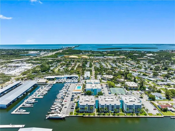 $4,500 | 4908 38th Way South, Unit 501, St. Petersburg, FL 33711