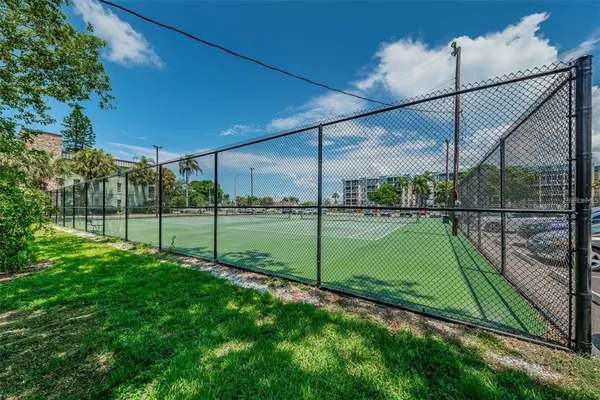 $4,500 | 4908 38th Way South, Unit 501, St. Petersburg, FL 33711