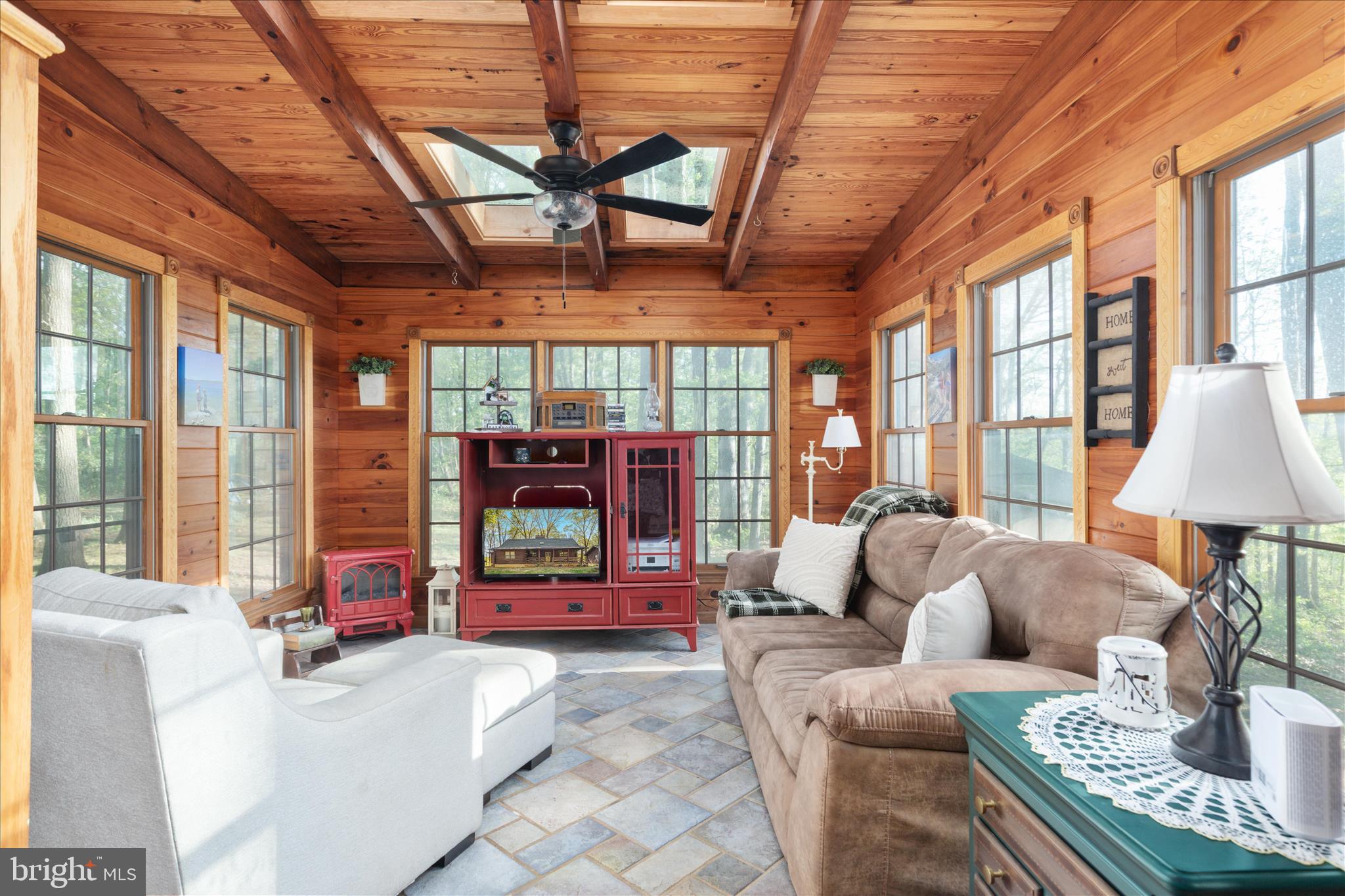 428 Apple Pie Ridge Road Winchester, VA 22603 - Photo 7 of 65 Sunroom