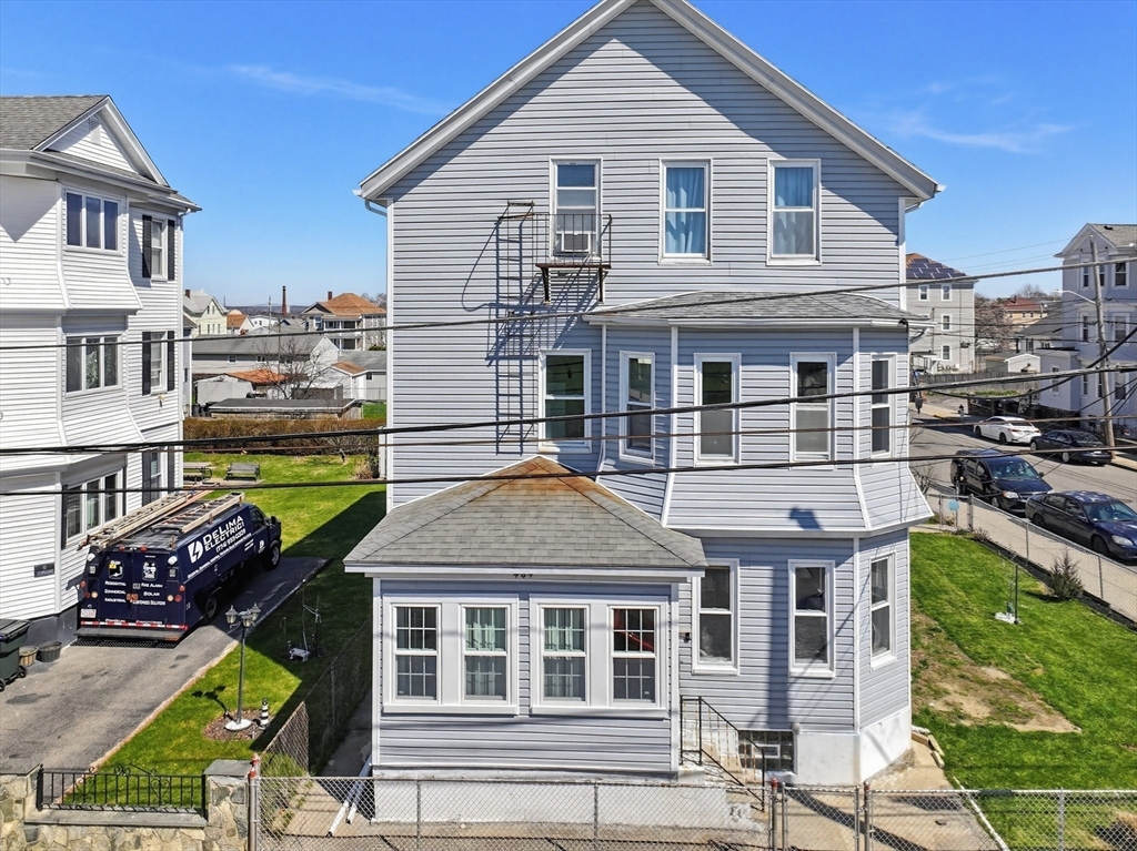 464 Birch Street Fall River, MA 02724 - Photo 26 of 35
