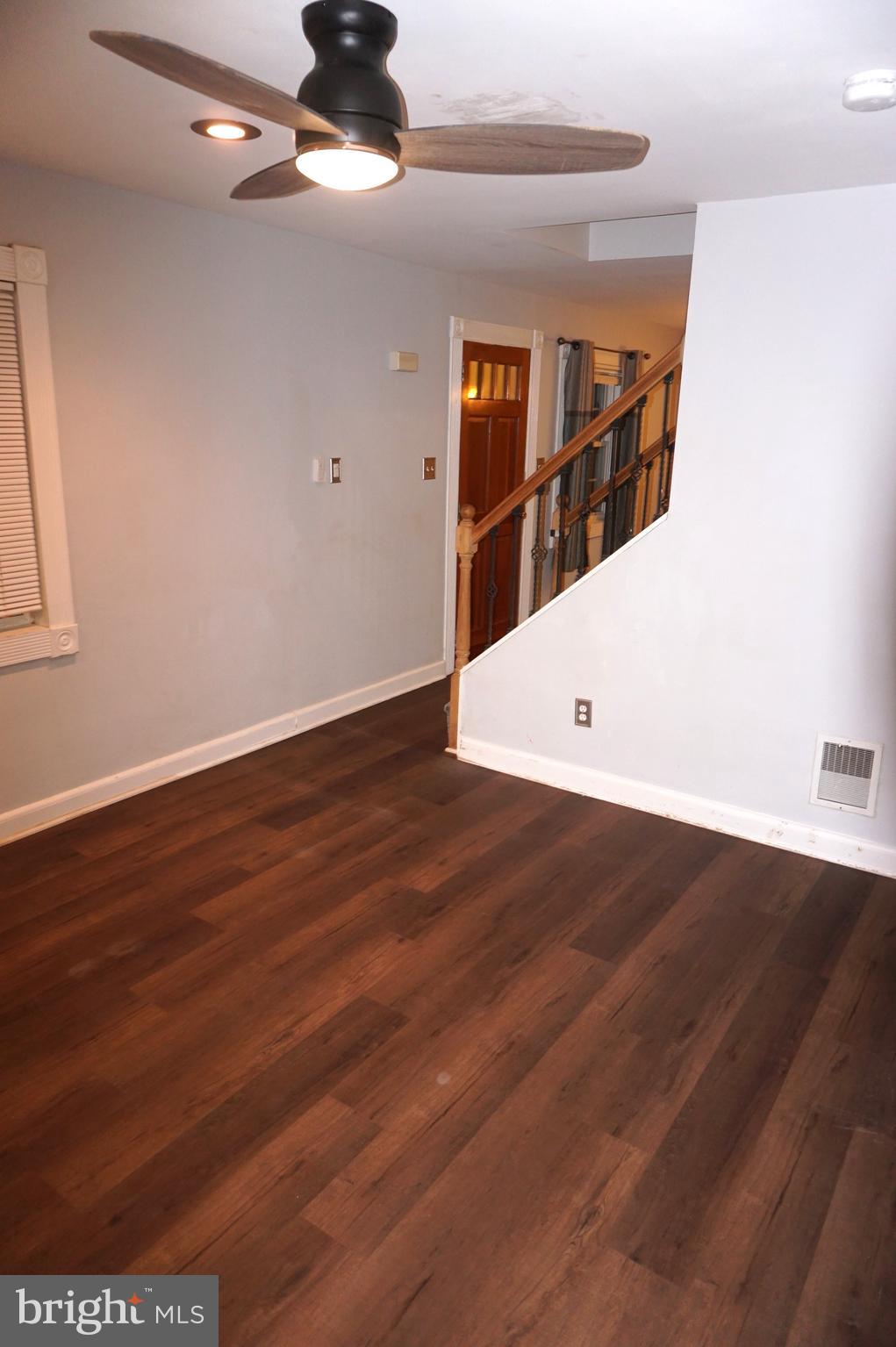 255 Marshall Avenue Hamilton, NJ 08619 - Photo 7 of 35 Ceiling fan in Dining Room