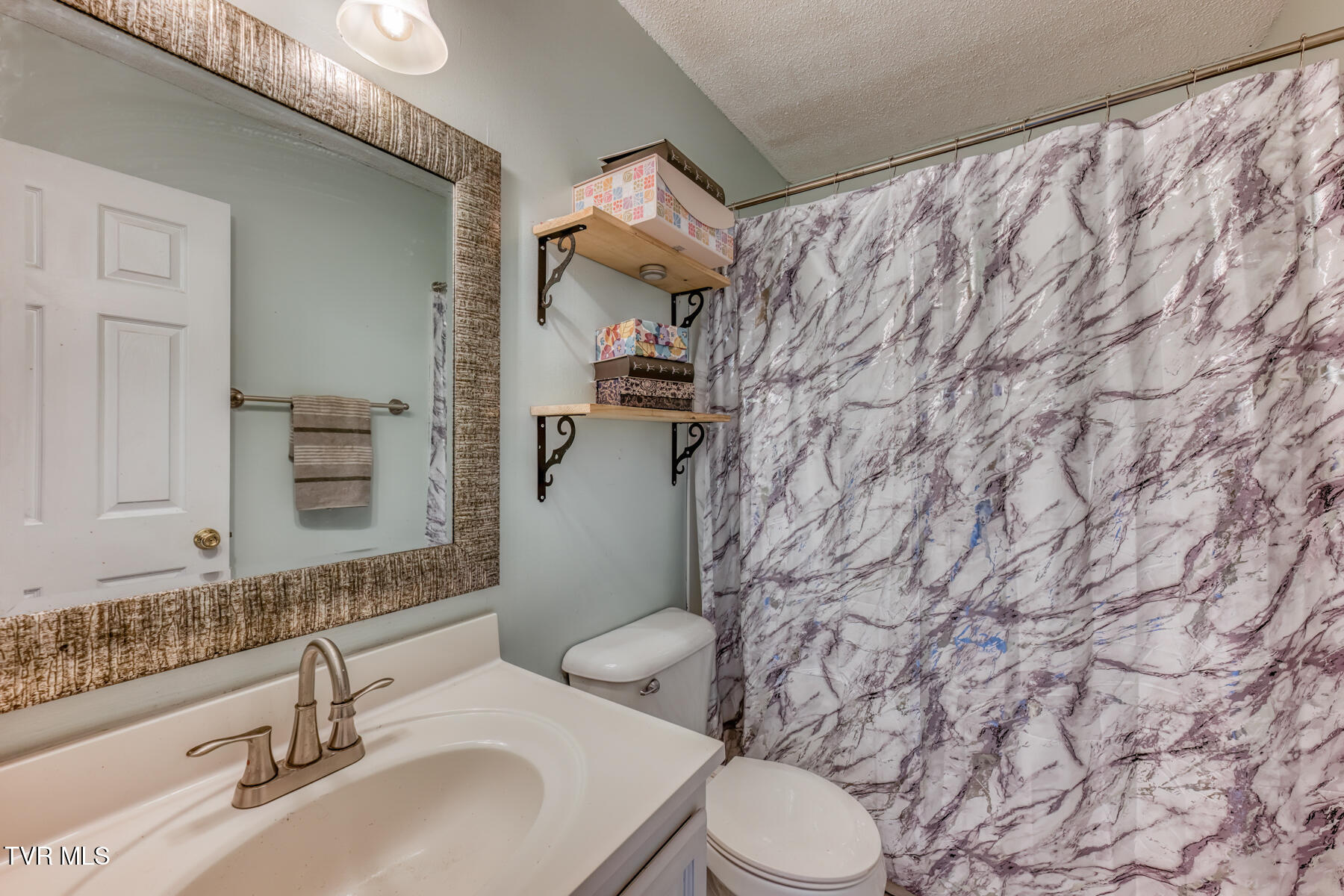 904 Kendrick Creek Road, Unit 5 Kingsport, TN 37663 - Photo 16 of 25 904 Kendrick Creek Rd., #5-16