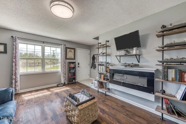 $185,000 | 904 Kendrick Creek Road, Unit 5, Kingsport, TN 37663