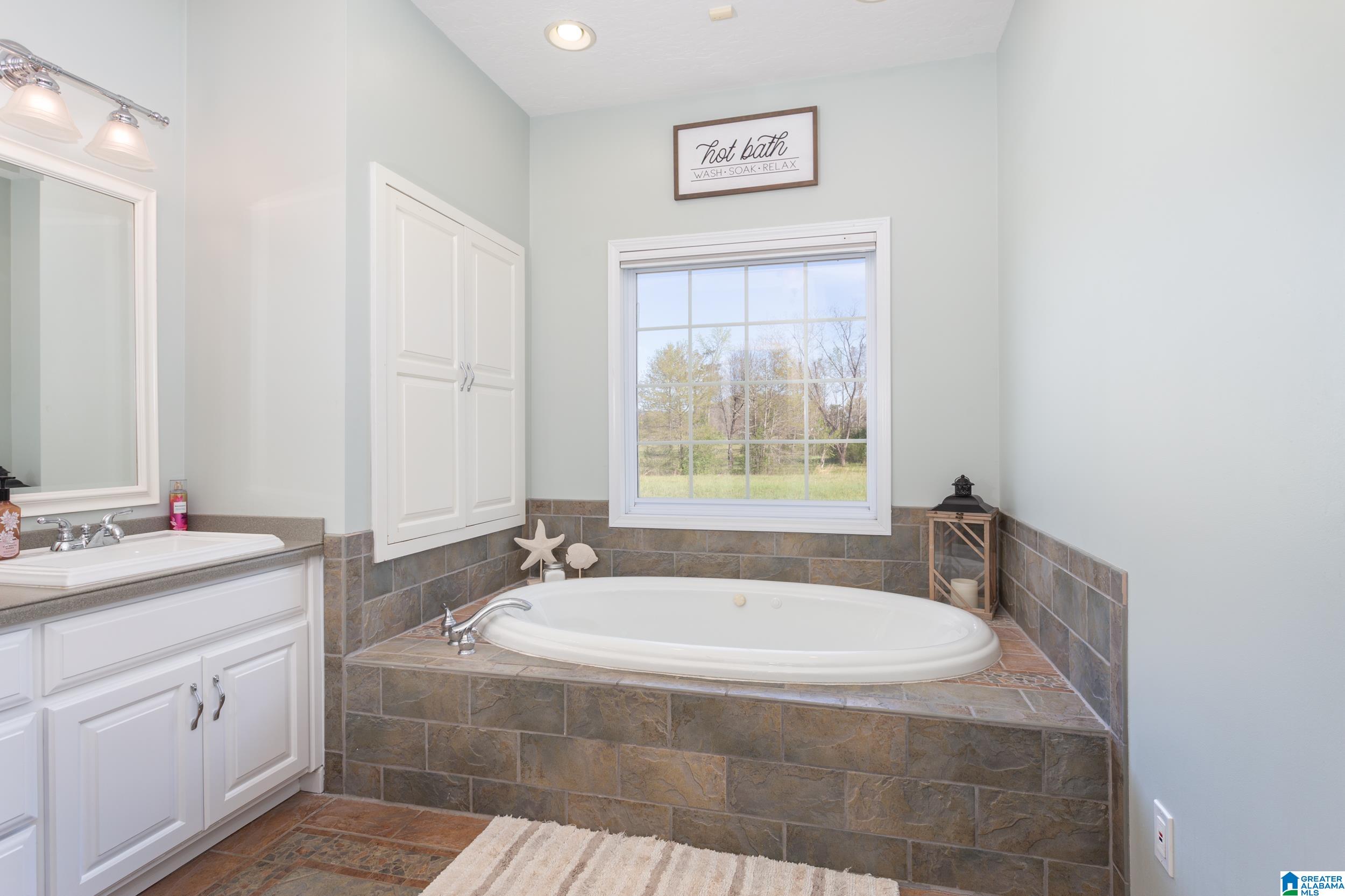 929 Guy Lee Lake Road Rainbow City, AL 35906 - Photo 16 of 46