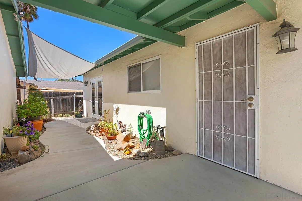 9109 Heatherdale Street Santee, CA 92071 - Photo 26 of 26 Gallery Image 26