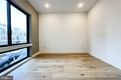 $2,300 | 1316 North Front Street, Unit 2B, Philadelphia, PA 19122