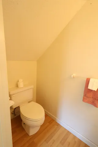 $280,000 | 169 Woodhaven Drive, Unit 2J, Hartford, VT 05001