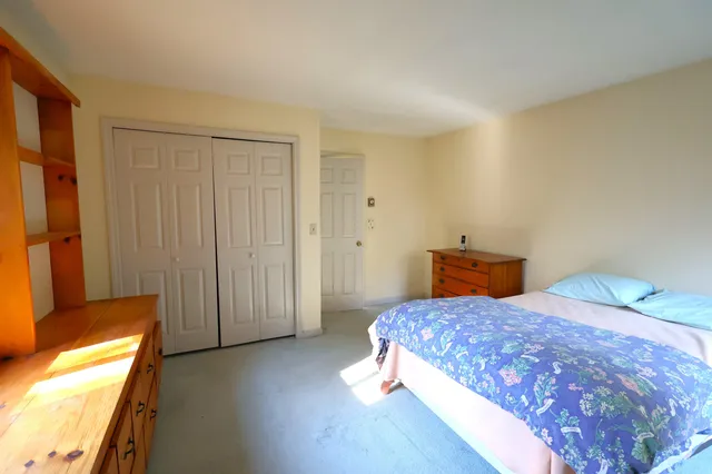 $280,000 | 169 Woodhaven Drive, Unit 2J, Hartford, VT 05001