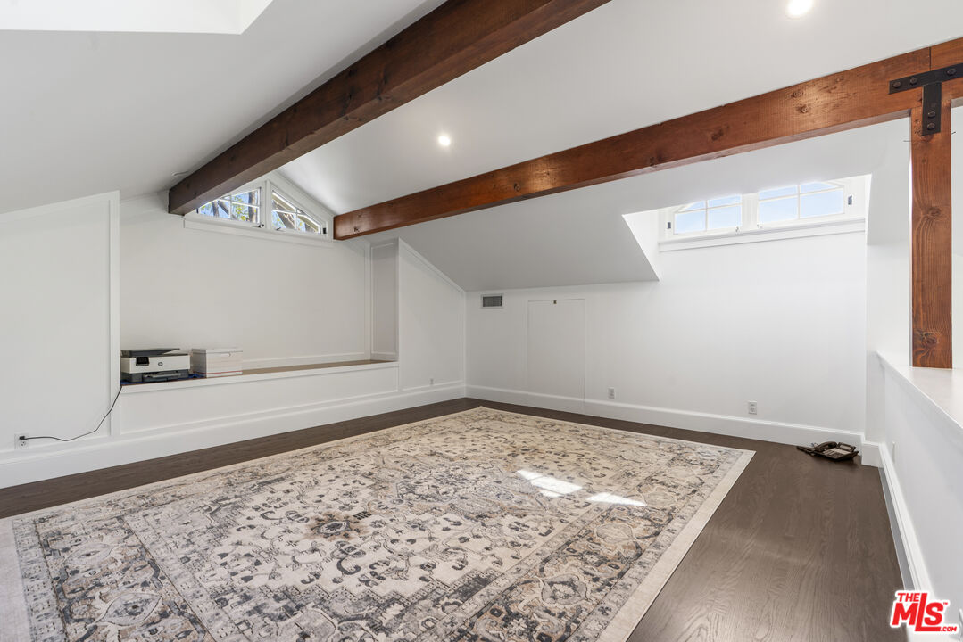 16731 Morrison Street Encino, CA 91436 - Photo 33 of 44