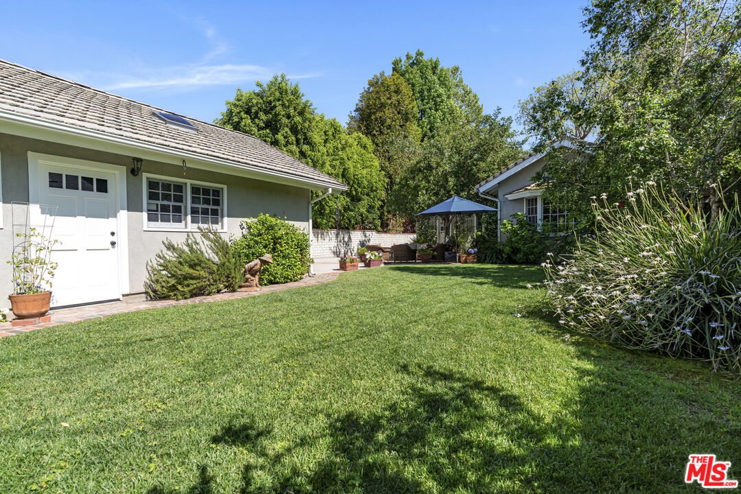 16731 Morrison Street Encino, CA 91436 - Photo 38 of 44