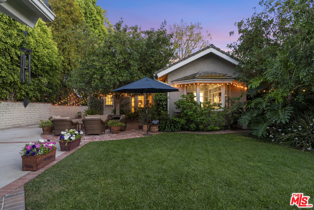 16731 Morrison Street Encino, CA 91436 - Photo 41 of 44