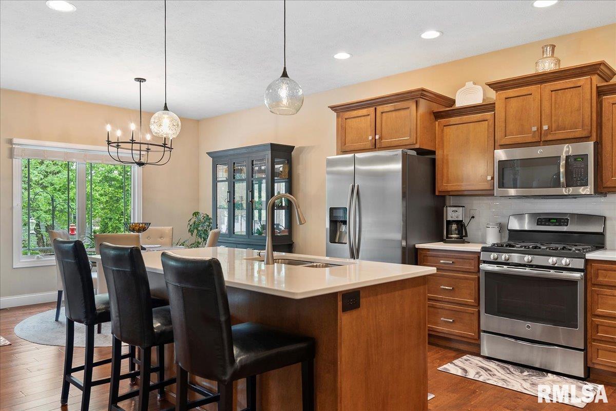 2805 Buckskin Trail Springfield, IL 62711 - Photo 15 of 58 Gallery Image 15