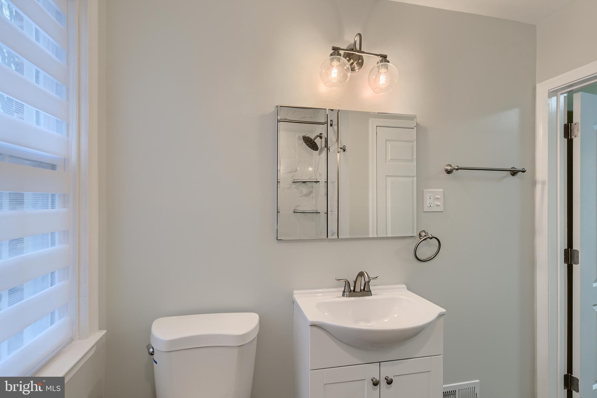 7110 Heathfield Road Baltimore, MD 21212 - Photo 14 of 28