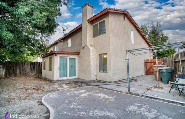 $329,900 | 6505 Sky View Drive, Bakersfield, CA 93307