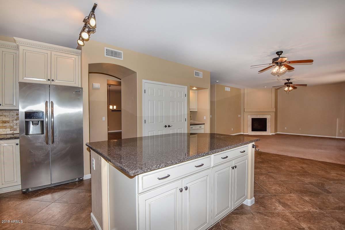 8409 North Citrus Road Waddell, AZ 85355 - Photo 32 of 74 Kitchen-Island (1)