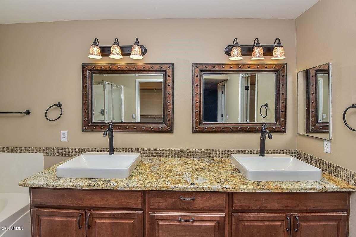 8409 North Citrus Road Waddell, AZ 85355 - Photo 49 of 74 Master Bath-Vanity (1)