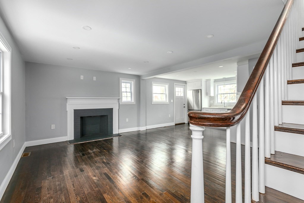 18 Turner Road Marblehead, MA 01945 - Photo 8 of 30