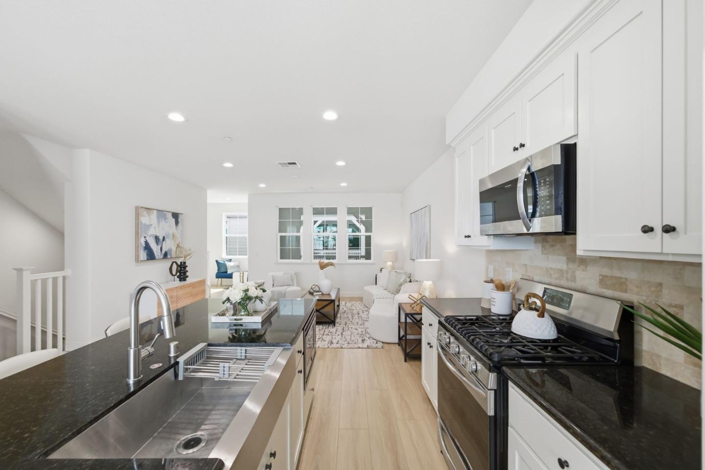 283 Wild Rose Way Milpitas, CA 95035 - Photo 9 of 42