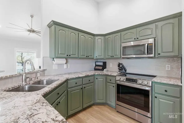 $760,000 | 3941 Vista Ridge Lane, New Plymouth, ID 83655