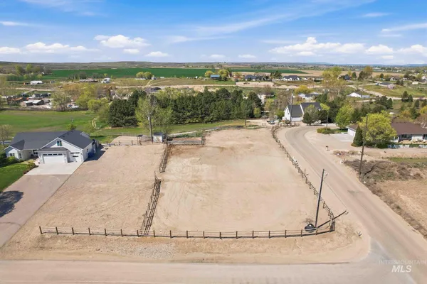 $760,000 | 3941 Vista Ridge Lane, New Plymouth, ID 83655