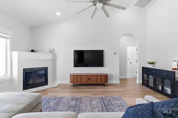 $760,000 | 3941 Vista Ridge Lane, New Plymouth, ID 83655