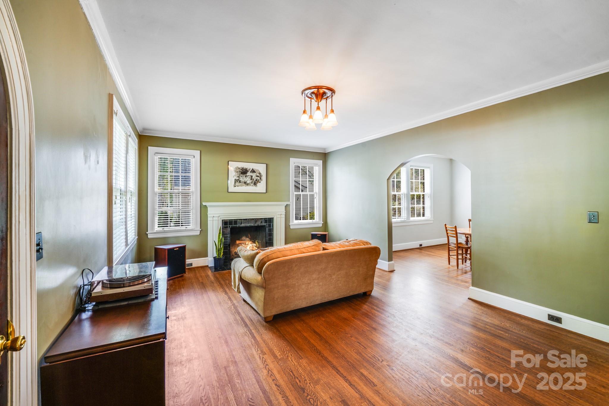 2928 Park Road Charlotte, NC 28209 - Photo 7 of 32 Gallery Image 7